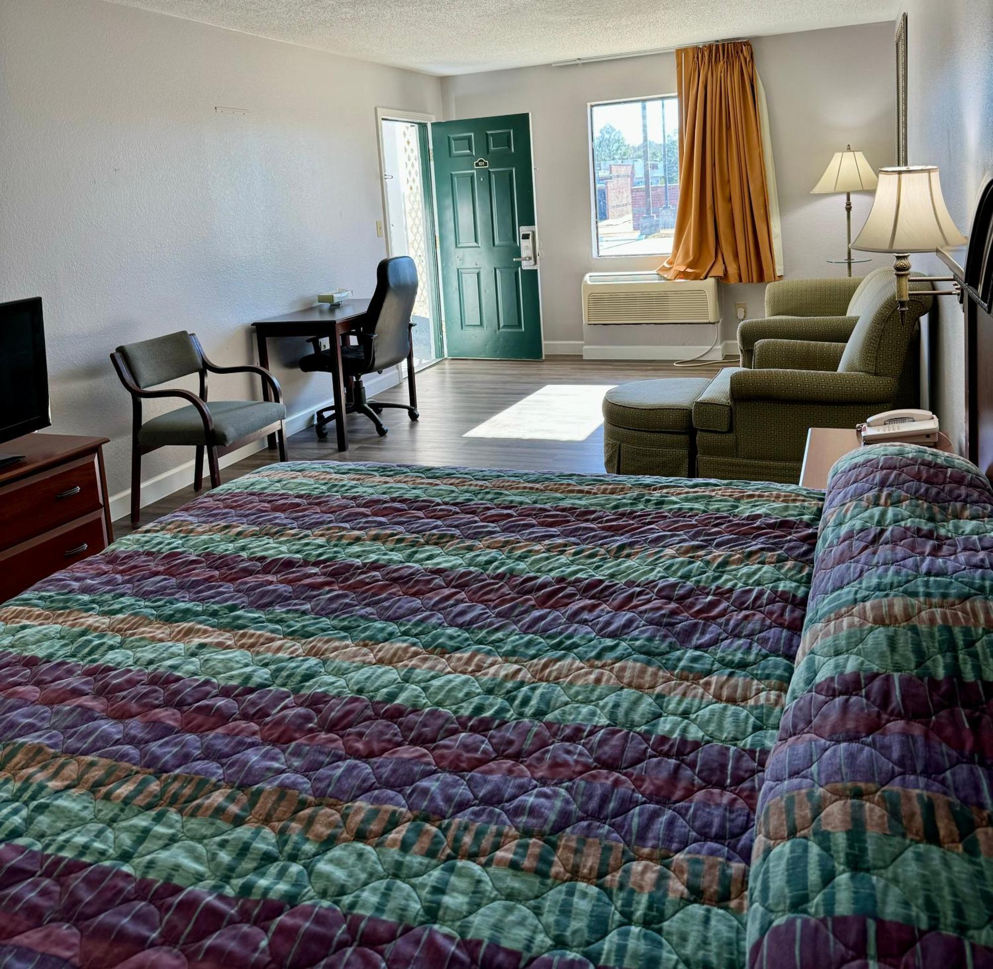 Sylvester Inn Buitenkant foto